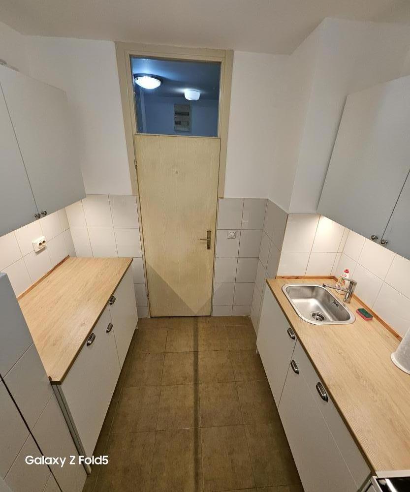 Stan na prodaju u Beogradu, Novi Beograd blok 62, jednoiposoban, 53m2, cena 202000 evra