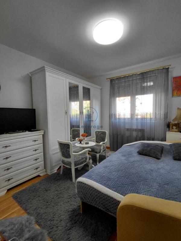 Stan na prodaju u Beogradu, Voždovac, dvoiposoban, 47m2, cena 150000 evra