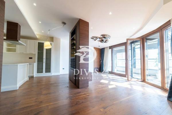 Stan na prodaju u Beogradu, Vračar (Hram), 152m2, cena 640000 evra