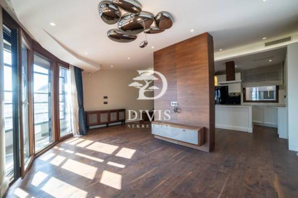 Stan na prodaju u Beogradu, Vračar (Hram), 152m2, cena 640000 evra