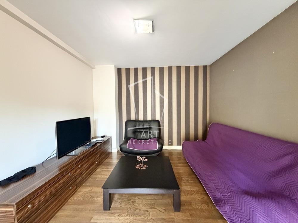 Stan na prodaju u Beogradu, Stari grad, cetvorosoban, 155m2, cena 570000 evra