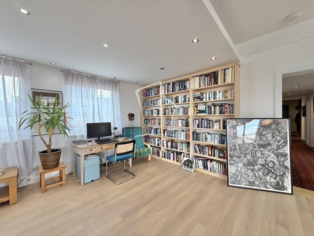 Stan na prodaju u Beogradu, Stari grad, 160m2, cena 750000 evra