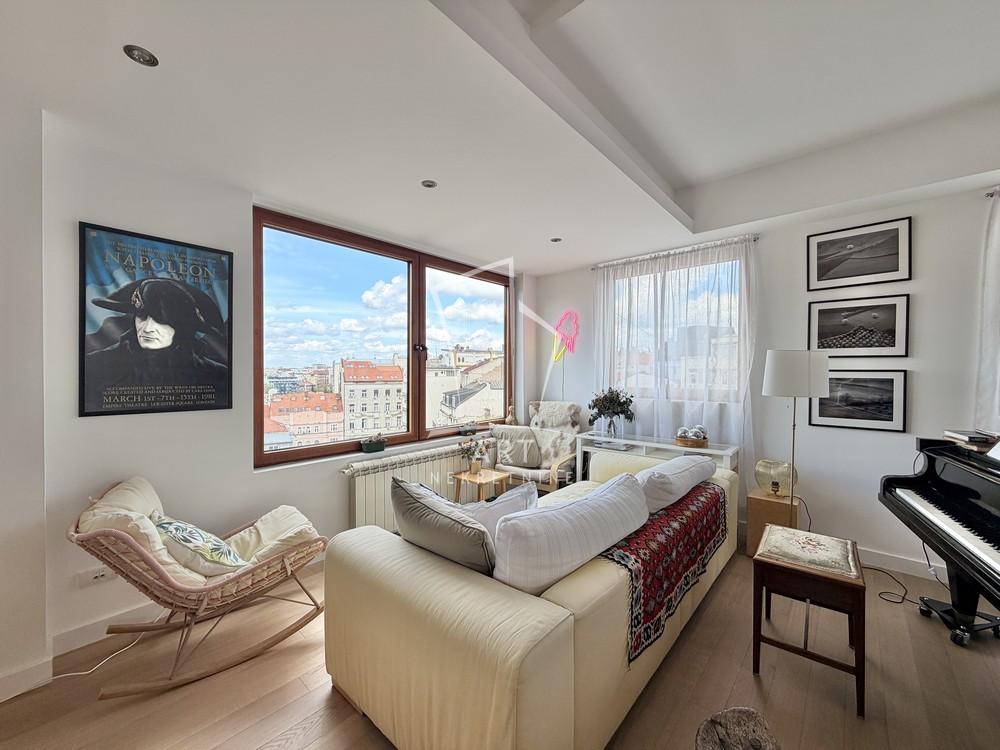 Stan na prodaju u Beogradu, Stari grad, 160m2, cena 750000 evra
