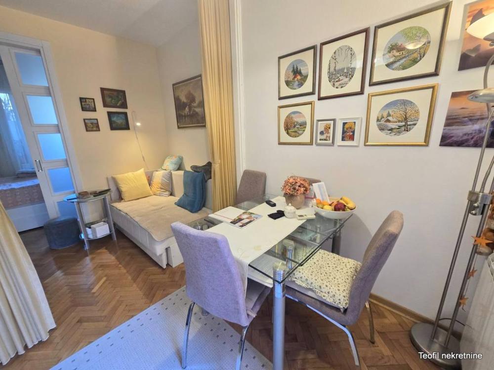 Stan na prodaju u Beogradu, Vukov spomenik, jednoiposoban, 39m2, cena 188000 evra