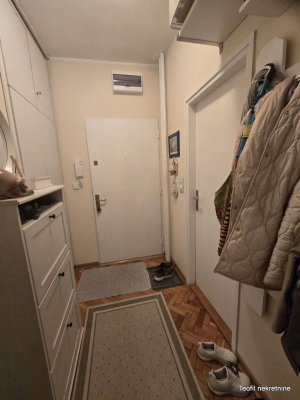 Stan na prodaju u Beogradu, Vukov spomenik, jednoiposoban, 39m2, cena 188000 evra