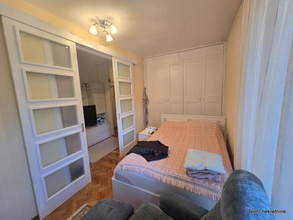 Stan na prodaju u Beogradu, Vukov spomenik, jednoiposoban, 39m2, cena 188000 evra