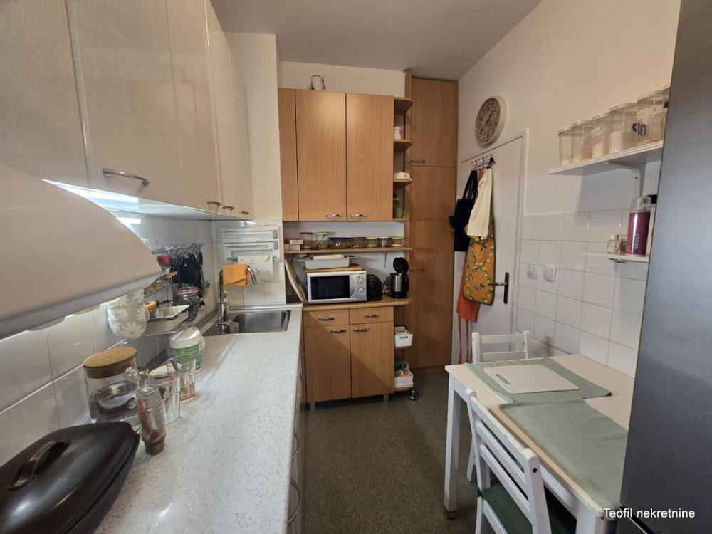 Stan na prodaju u Beogradu, Vukov spomenik, jednoiposoban, 39m2, cena 188000 evra