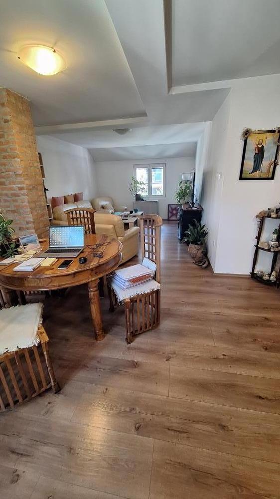 Stan na prodaju u Beogradu, Bulbulder, 140m2, cena 339000 evra