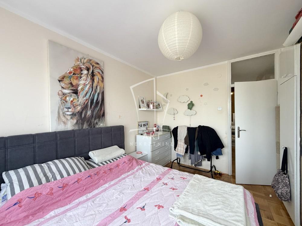 Stan na prodaju u Beogradu, Novi Beograd, troiposoban, 85m2, cena 370000 evra