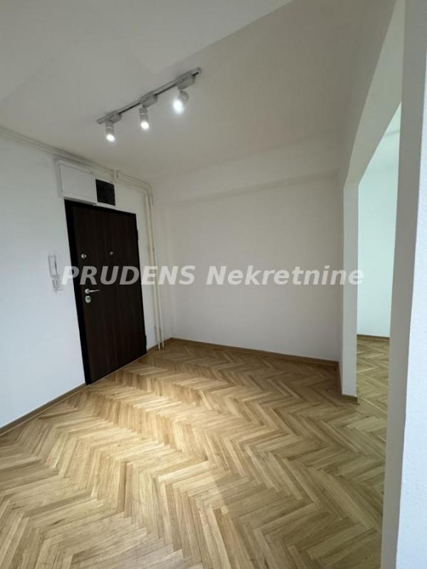 Stan na prodaju u Beogradu, Beograd (centar), jednoiposoban, 48m2, cena 205000 evra