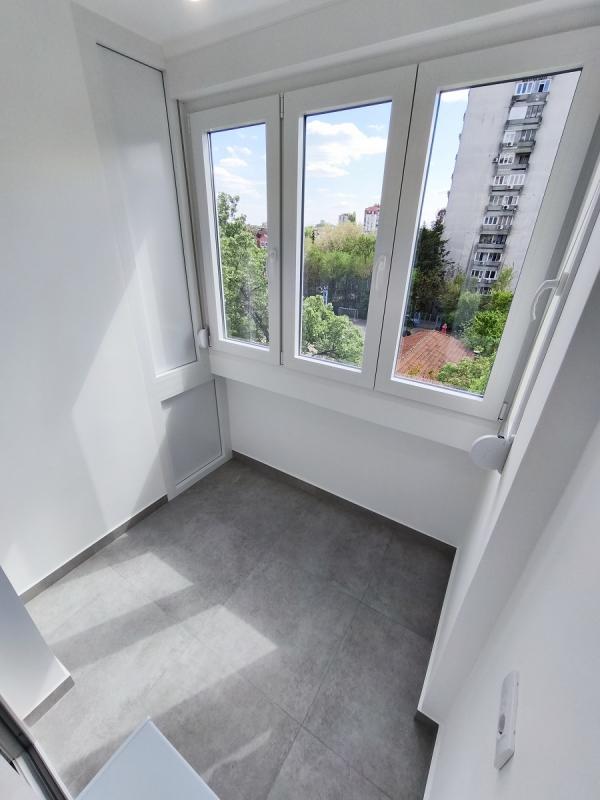 Stan na prodaju u Beogradu, Zemun, dvoiposoban, 54m2, cena 205000 evra