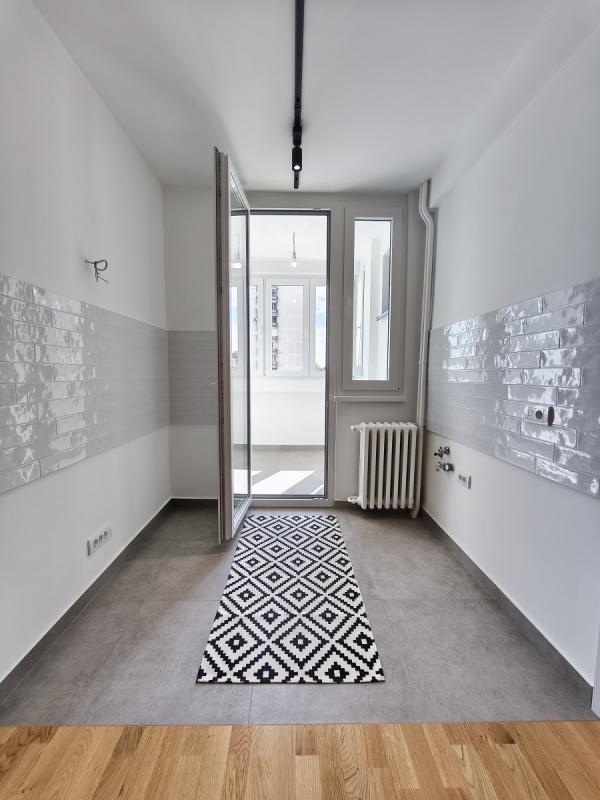 Stan na prodaju u Beogradu, Zemun, dvoiposoban, 54m2, cena 205000 evra