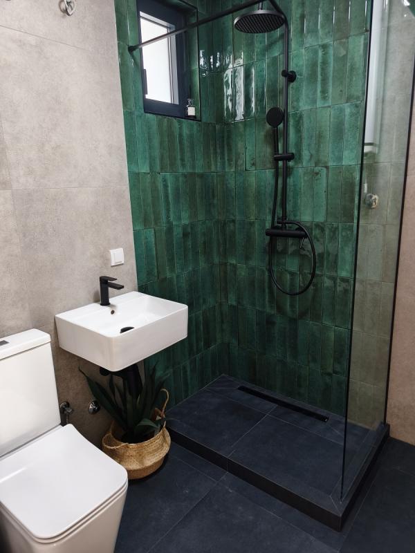 Stan na prodaju u Beogradu, Zemun, dvoiposoban, 54m2, cena 205000 evra