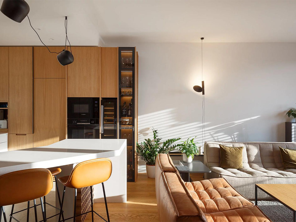 Stan na prodaju u Beogradu, Kneza Miloša, trosoban, 86m2, cena 750000 evra