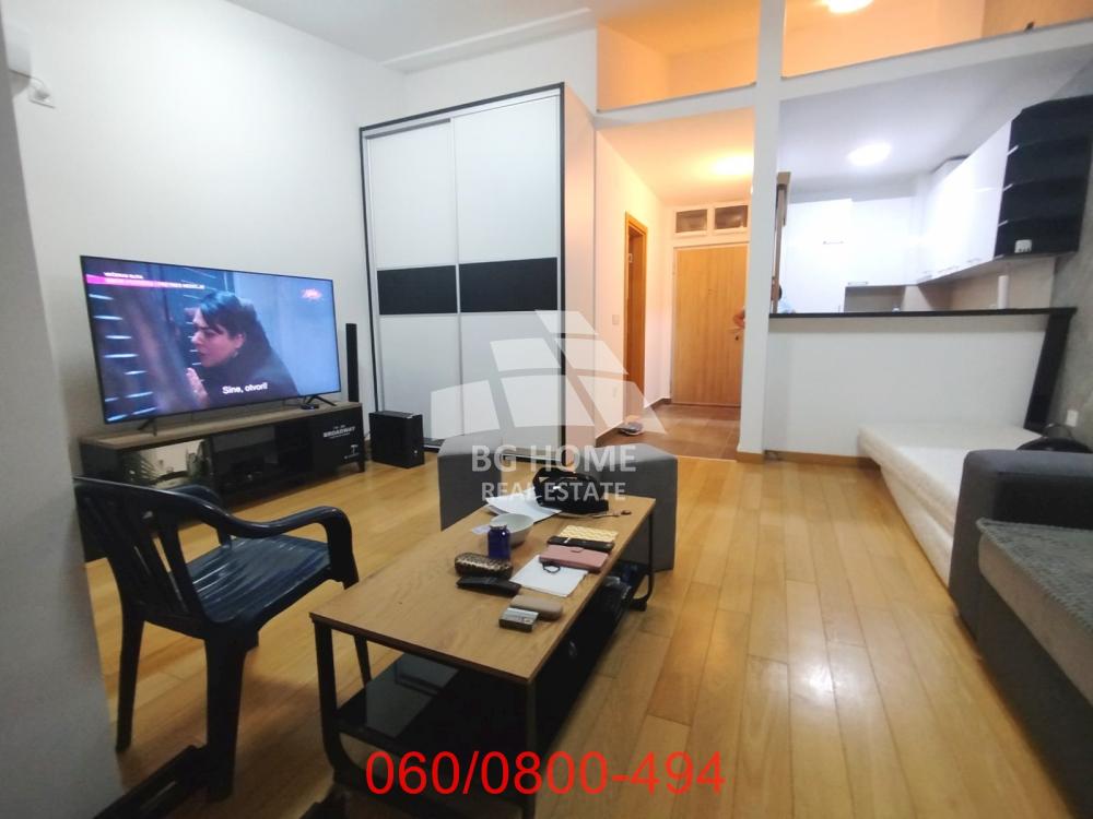 Stan na prodaju u Beogradu, Zemun, jednosoban, 37m2, cena 160000 evra