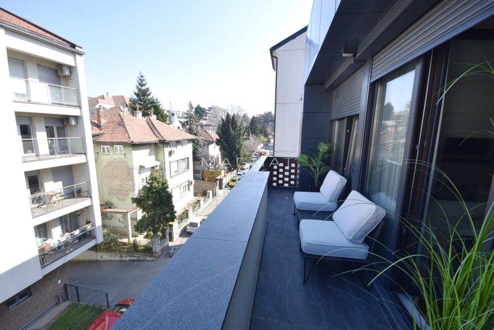 Stan na prodaju u Beogradu, Vračar, jednoiposoban, 43m2, cena 199500 evra