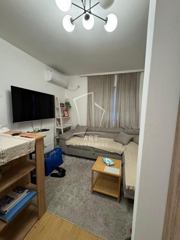 Stan na prodaju u Beogradu, Palilula, jednoiposoban, 33m2, cena 84000 evra