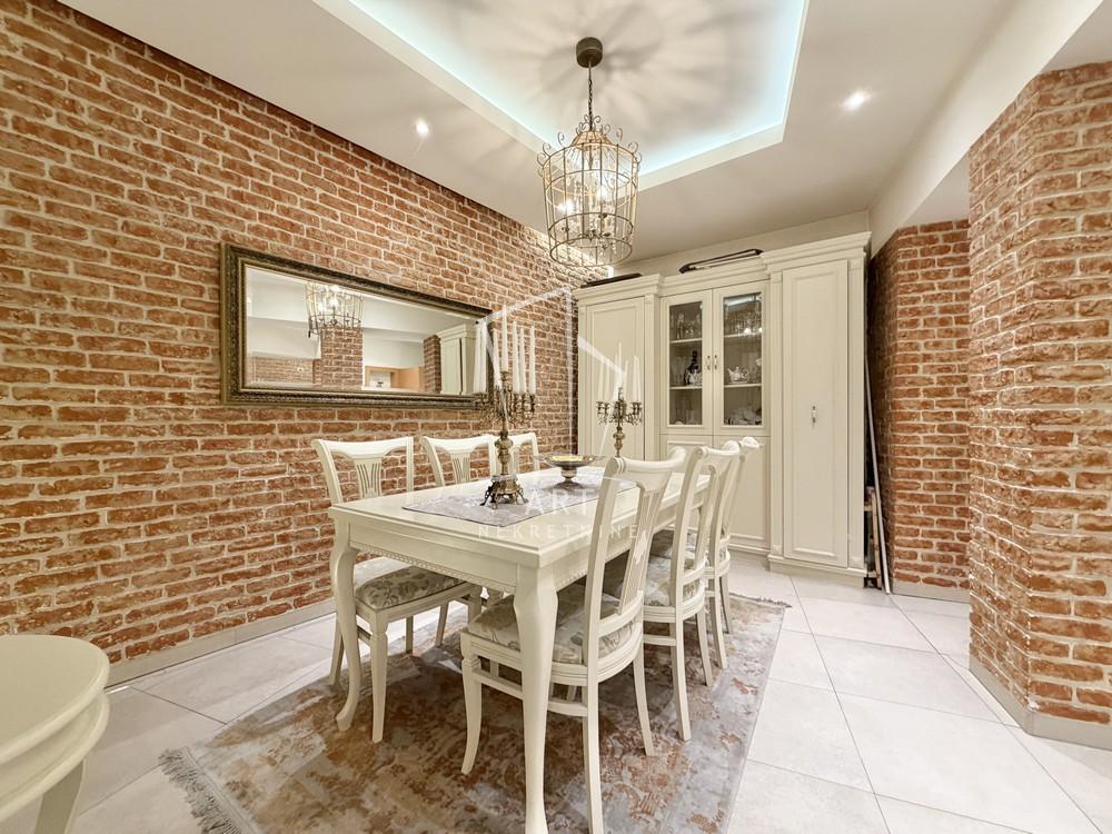 Stan na prodaju u Beogradu, Stari grad, trosoban, 84m2, cena 417000 evra