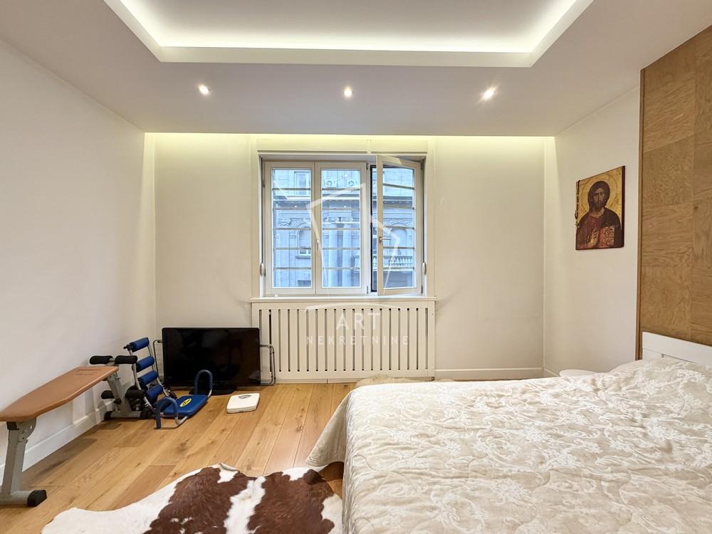 Stan na prodaju u Beogradu, Stari grad, trosoban, 84m2, cena 417000 evra