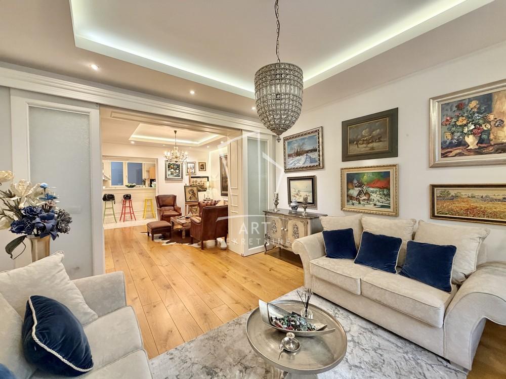 Stan na prodaju u Beogradu, Stari grad, trosoban, 84m2, cena 417000 evra