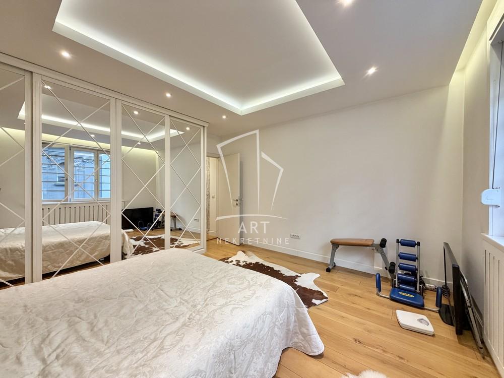 Stan na prodaju u Beogradu, Stari grad, trosoban, 84m2, cena 417000 evra