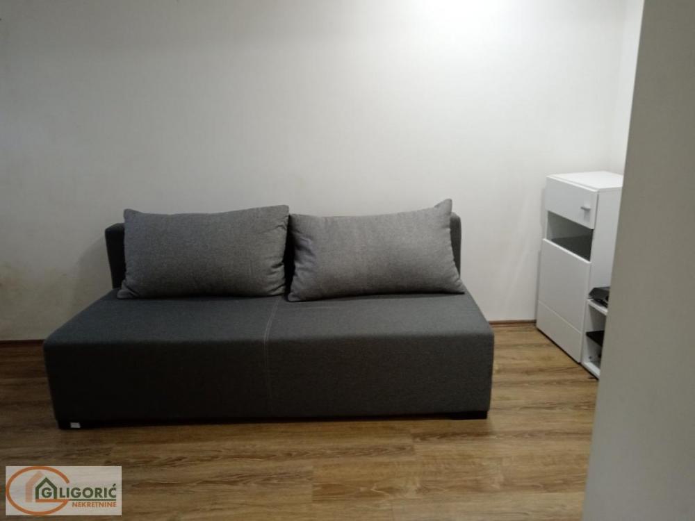 Stan na prodaju u Beogradu, Beograd (centar), jednosoban, 30m2, cena 105000 evra
