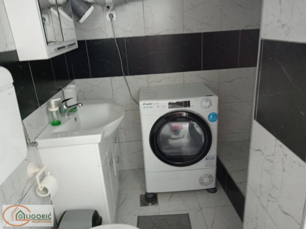 Stan na prodaju u Beogradu, Beograd (centar), jednosoban, 30m2, cena 105000 evra