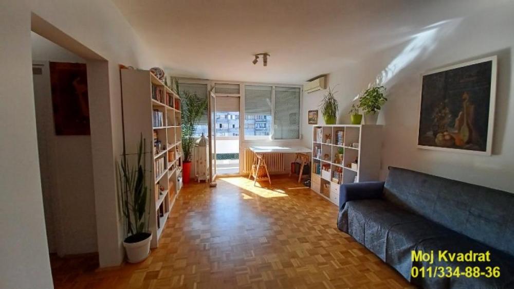 Stan na prodaju u Beogradu, Kalvarija, dvosoban, 62m2, cena 210000 evra