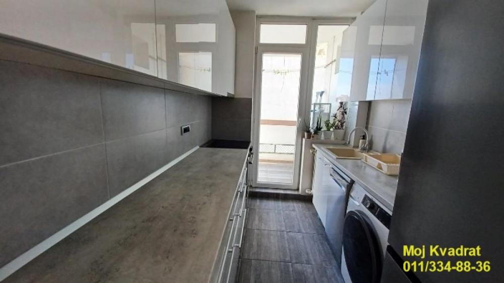 Stan na prodaju u Beogradu, Kalvarija, dvosoban, 62m2, cena 210000 evra