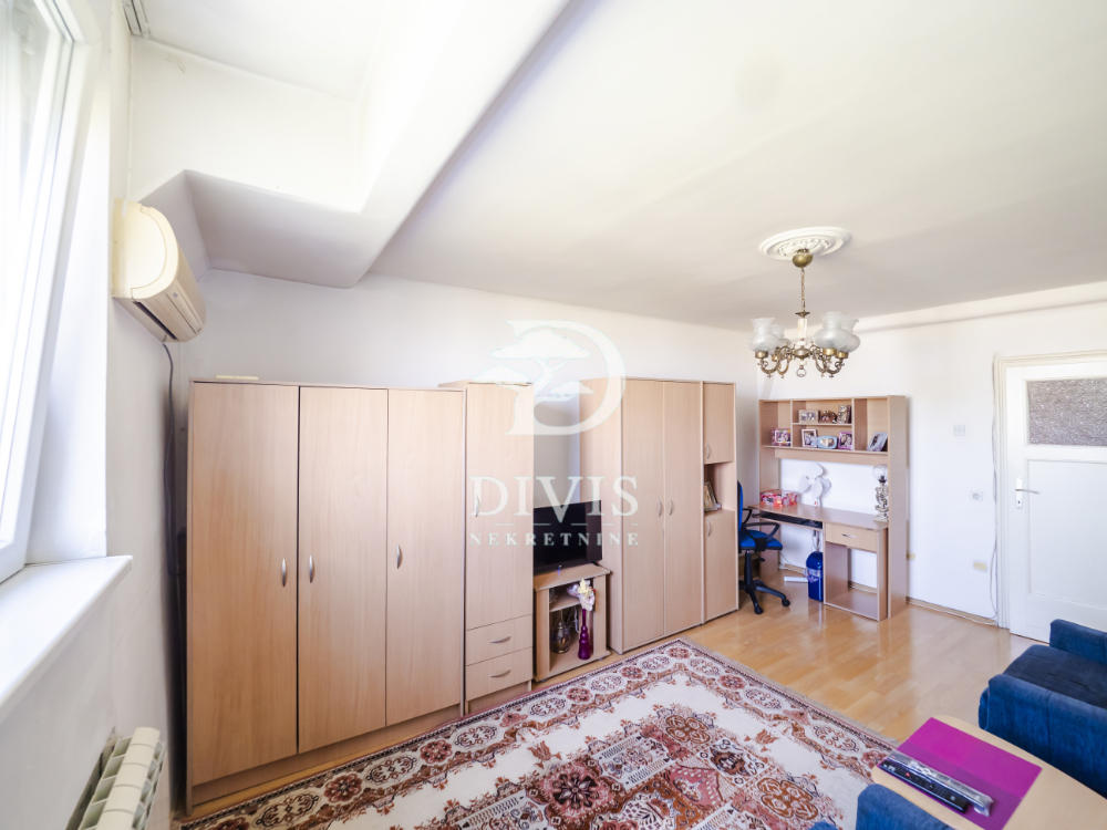 Stan na prodaju u Beogradu, Dorćol, trosoban, 85m2, cena 360000 evra