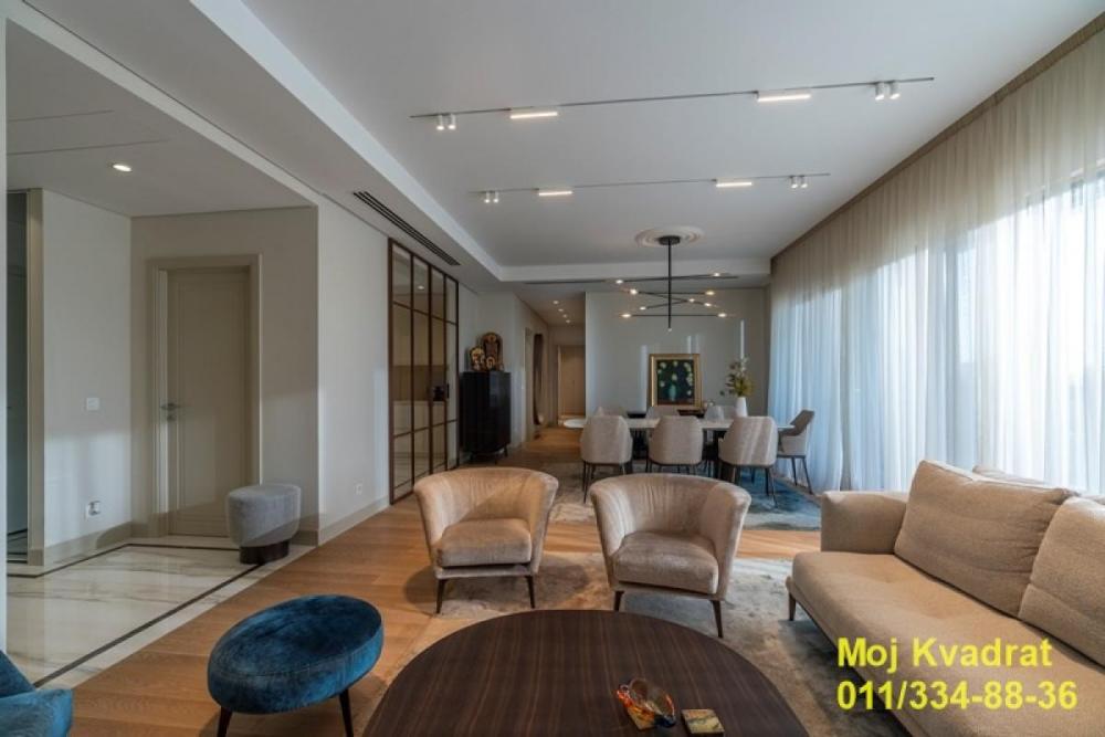 Stan na prodaju u Beogradu, Novi Beograd blok 9A (Dom Zdravlja), cetvorosoban, 167m2, cena 949999 evra