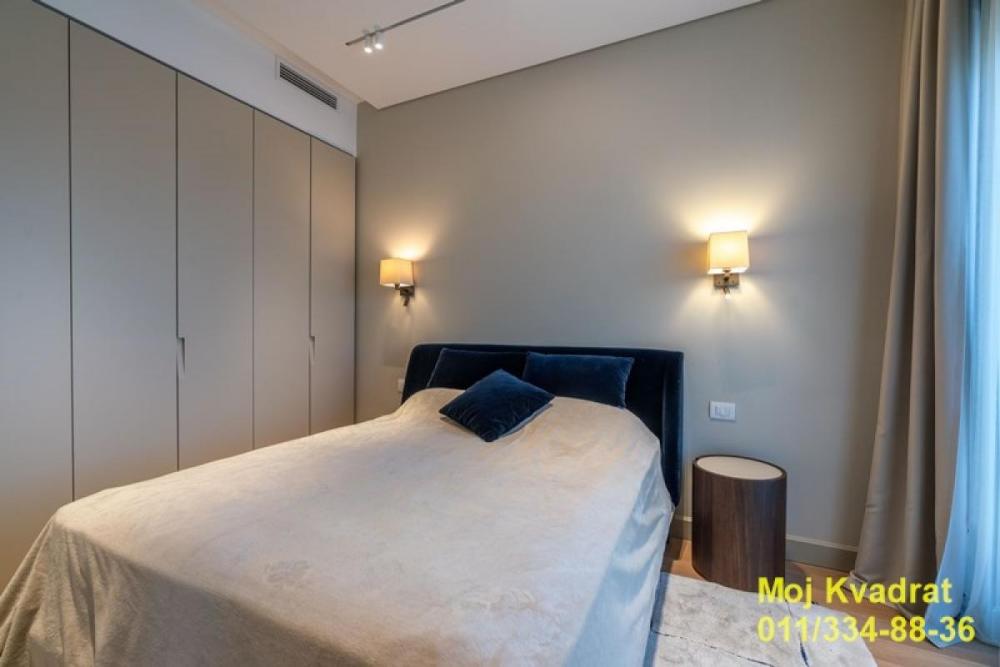 Stan na prodaju u Beogradu, Novi Beograd blok 9A (Dom Zdravlja), cetvorosoban, 167m2, cena 949999 evra