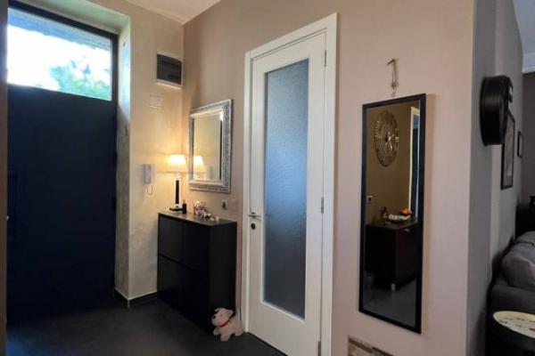 Stan na prodaju u Beogradu, Kosančićev venac, dvoiposoban, 49m2, cena 304000 evra