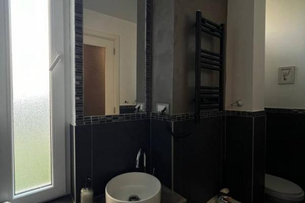 Stan na prodaju u Beogradu, Kosančićev venac, dvoiposoban, 49m2, cena 304000 evra