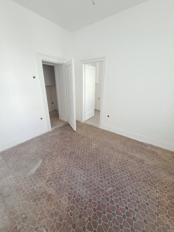 Stan na prodaju u Beogradu, Skadarlija, trosoban, 78m2, cena 345000 evra