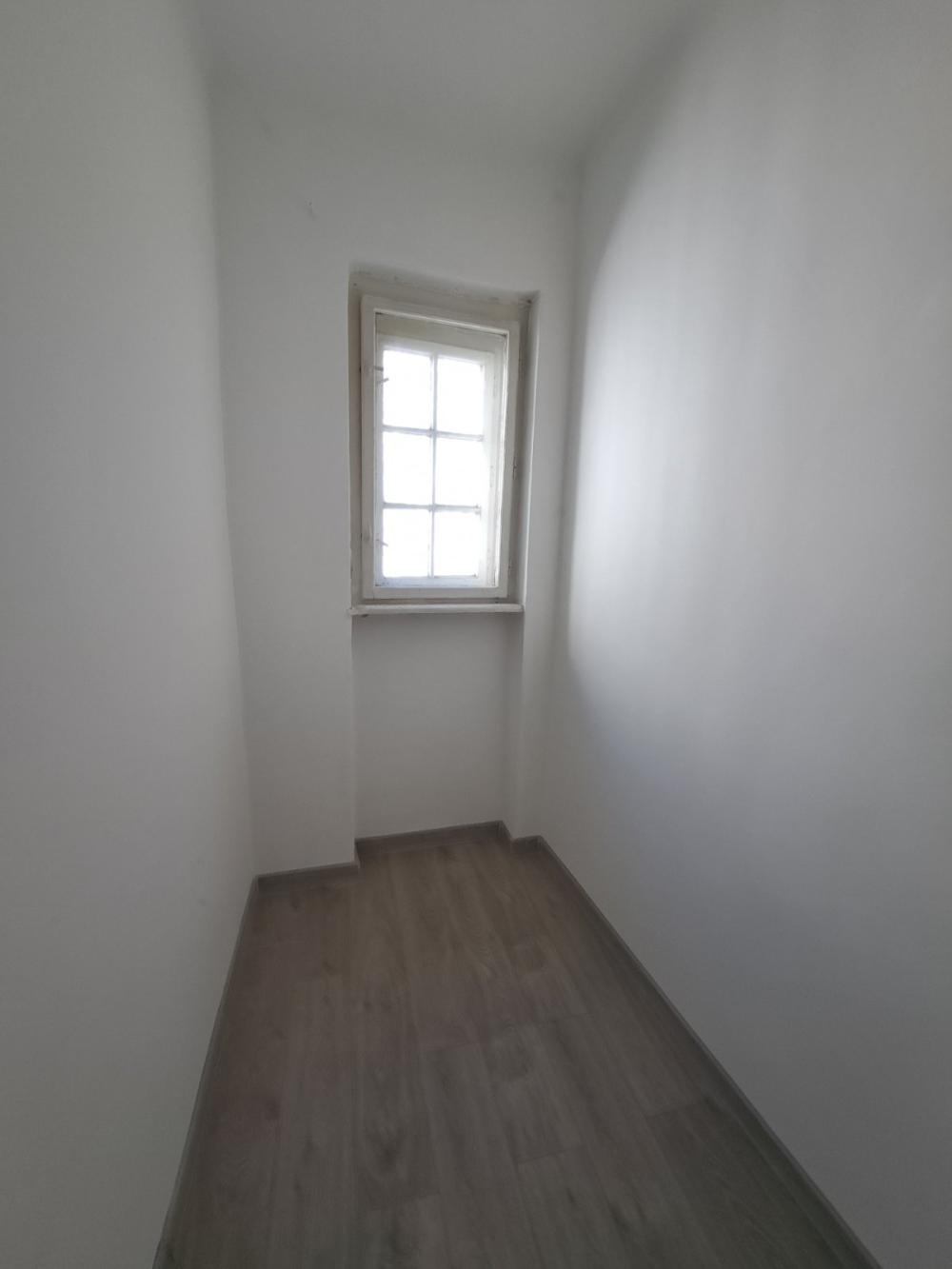 Stan na prodaju u Beogradu, Skadarlija, trosoban, 78m2, cena 345000 evra