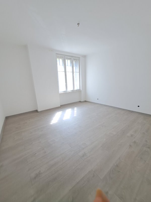 Stan na prodaju u Beogradu, Skadarlija, trosoban, 78m2, cena 345000 evra