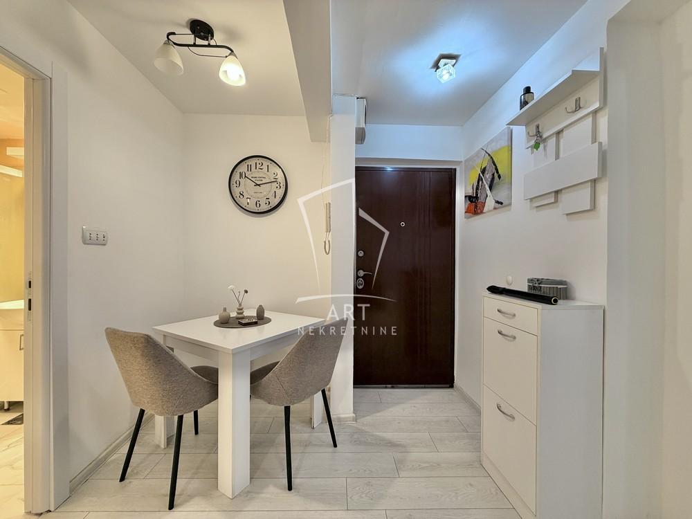 Stan na prodaju u Beogradu, Stari grad, 25m2, cena 159000 evra