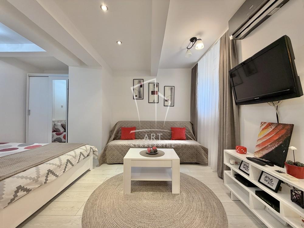 Stan na prodaju u Beogradu, Stari grad, 25m2, cena 159000 evra