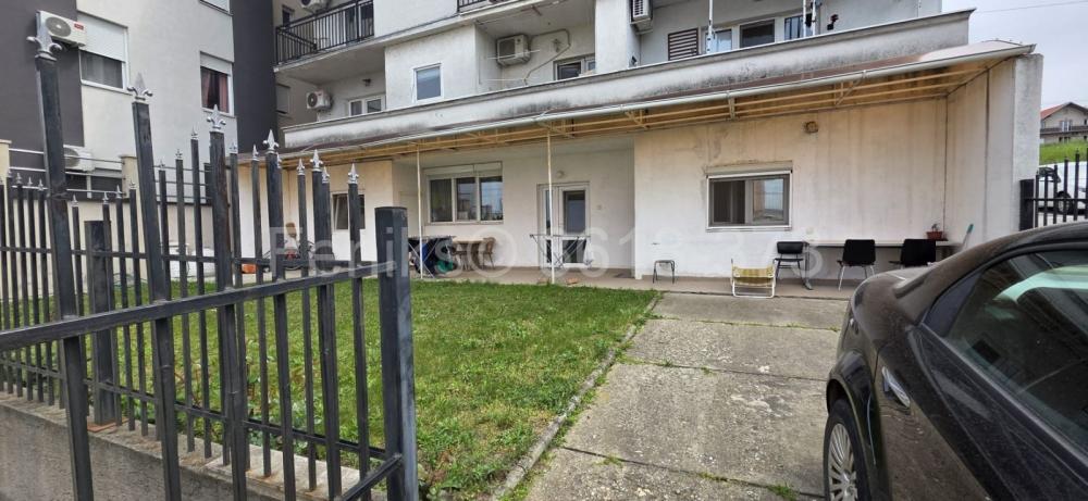 Stan na prodaju u Beogradu, Višnjica, 137m2, cena 273000 evra