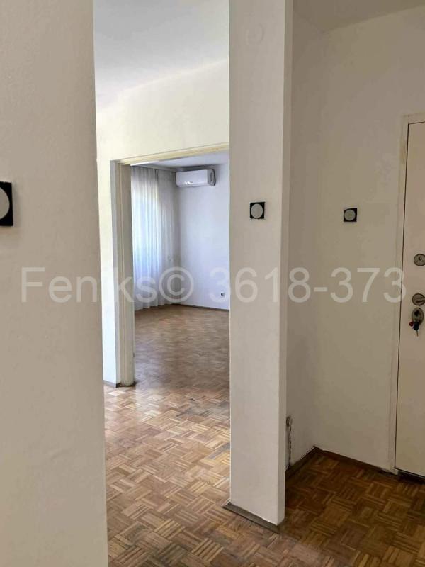 Stan na prodaju u Beogradu, Meandri, jednoiposoban, 56m2, cena 155000 evra