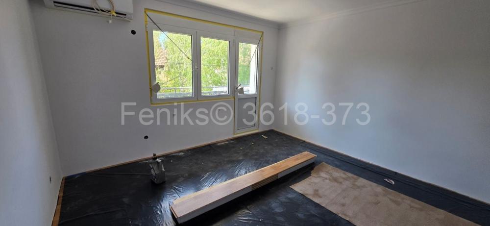 Stan na prodaju u Beogradu, Kaluđerica, troiposoban, 86m2, cena 139000 evra