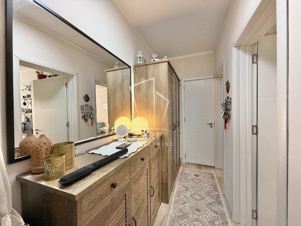 Stan na prodaju u Beogradu, Banovo brdo, dvosoban, 50m2, cena 158000 evra