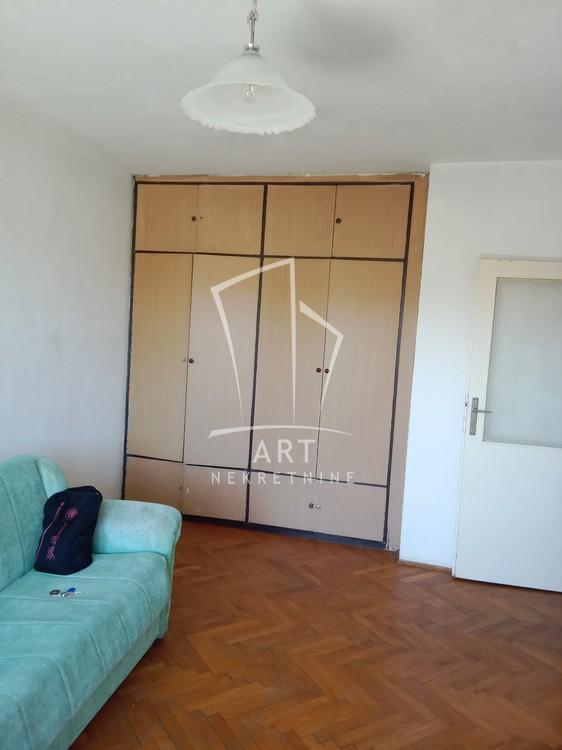 Stan na prodaju u Beogradu, Autokomanda, jednosoban, 39m2, cena 153600 evra