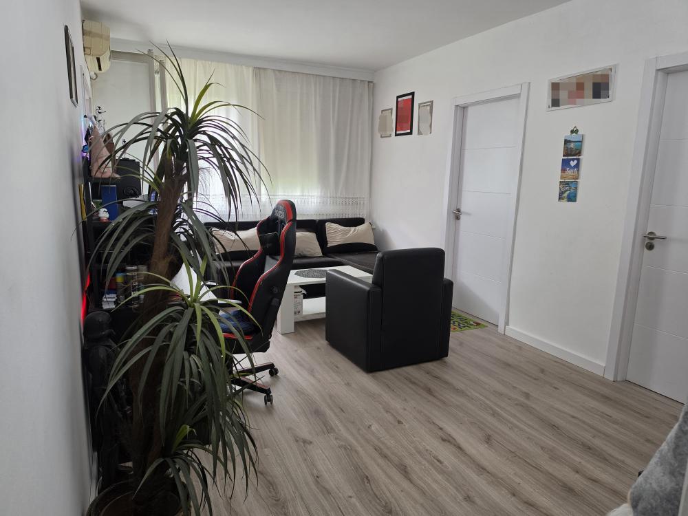 Stan na prodaju u Beogradu, Miljakovac, trosoban, 55m2, cena 173000 evra