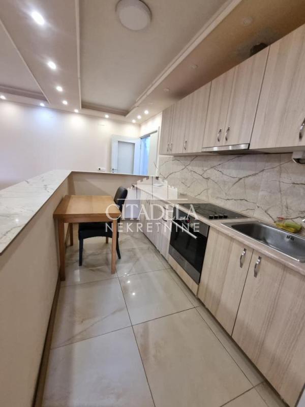 Stan na prodaju u Beogradu, Čukarica, 134m2, cena 336000 evra