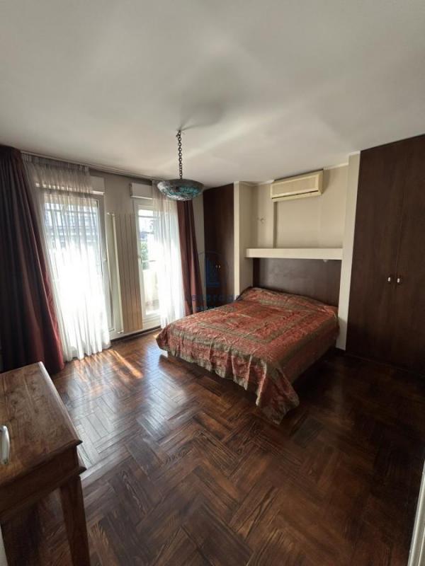 Stan na prodaju u Beogradu, Palilula, dvoiposoban, 120m2, cena 612000 evra