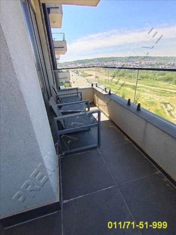 Stan na prodaju u Beogradu, Višnjička banja, trosoban, 74m2, cena 235000 evra