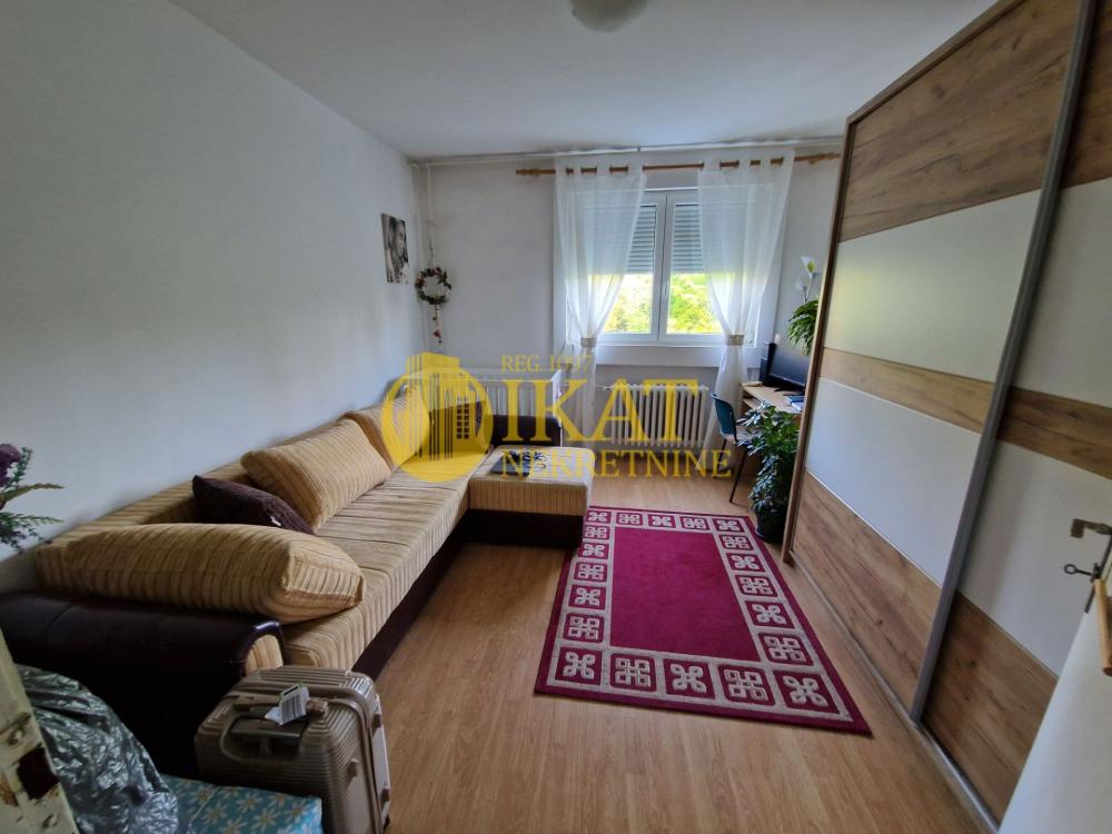 Stan na prodaju u Beogradu, Kanarevo brdo, dvoiposoban, 50m2, cena 140000 evra