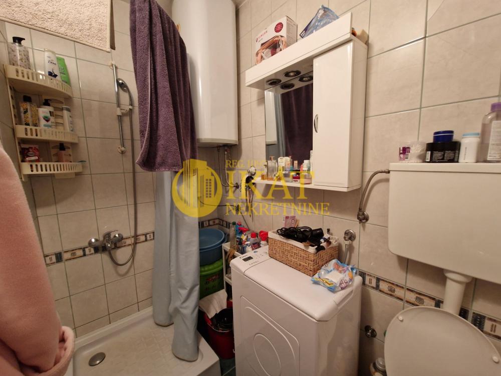 Stan na prodaju u Beogradu, Kanarevo brdo, dvoiposoban, 50m2, cena 140000 evra